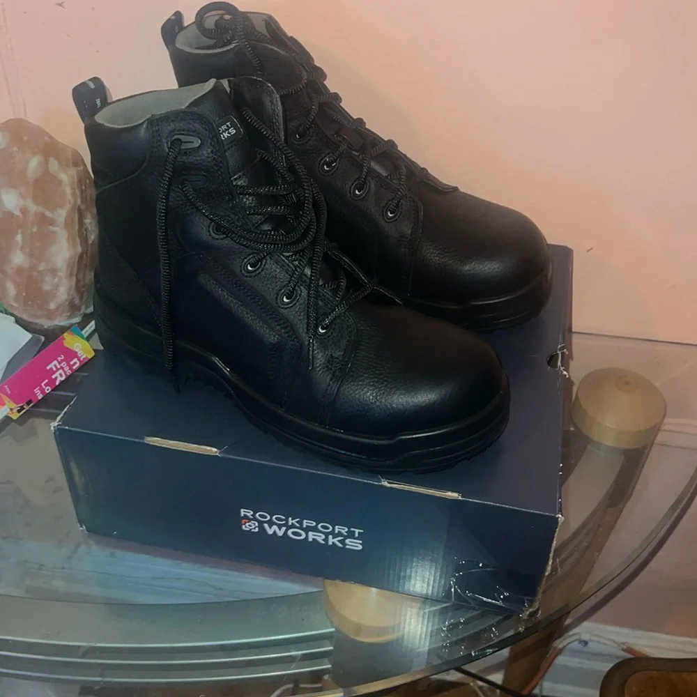 Rockport safety shoes WGRK6635 for men,black,comp toe,eh,wp,lace to toe size 12w
